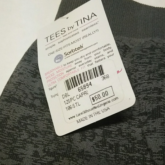 Tees by Tina Capris - Picture 3 of 4